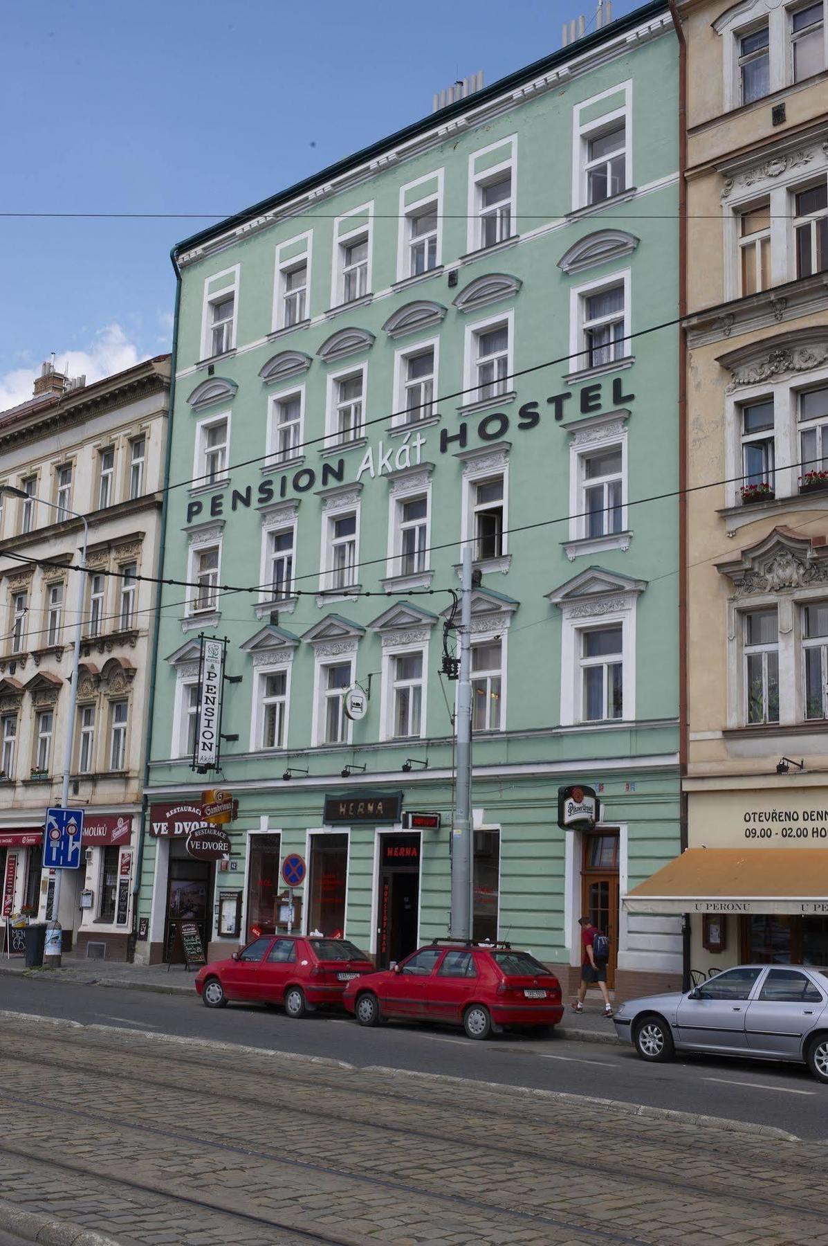 Pension Akat Hotel Praga Exterior foto